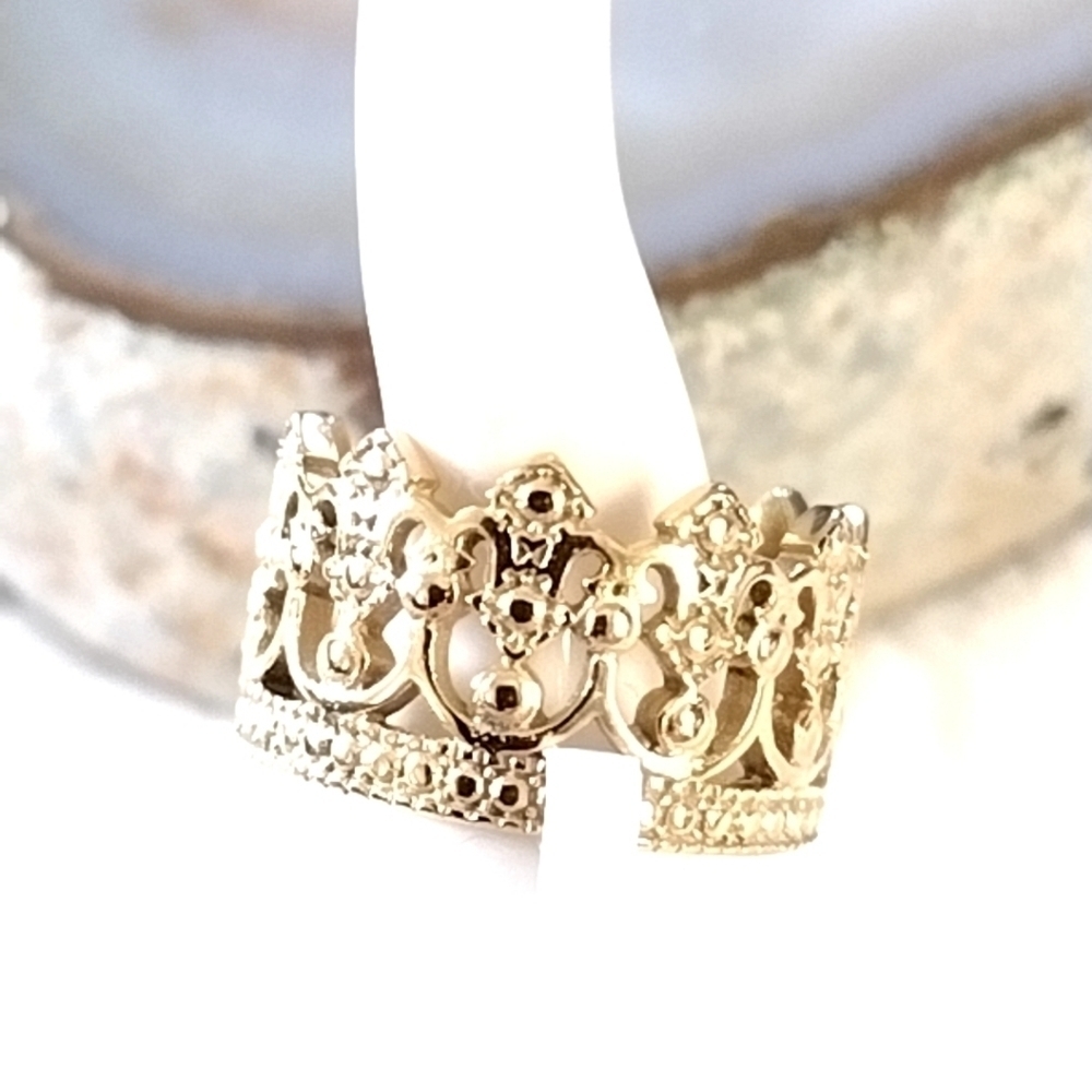 Queen Crown Ring Hypoallergenic Stainless Steel Size 9 Ring - Picture 7 of 11